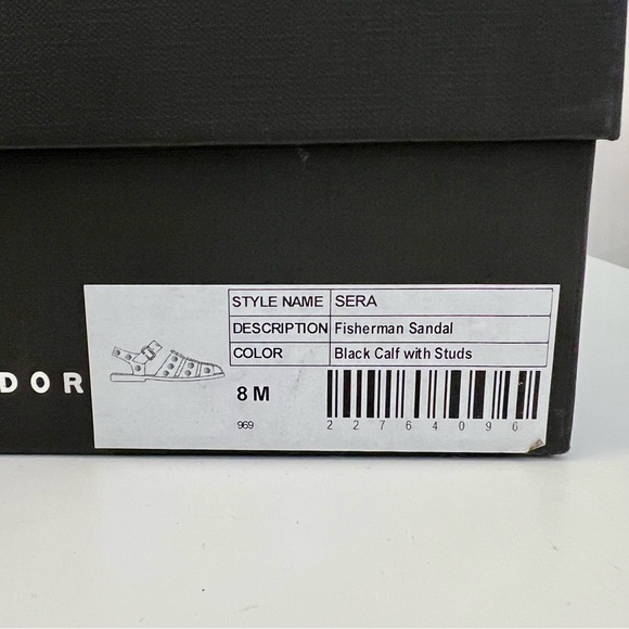 LIKE NEW!!  In original box and dust bag - Picture 5 of 8